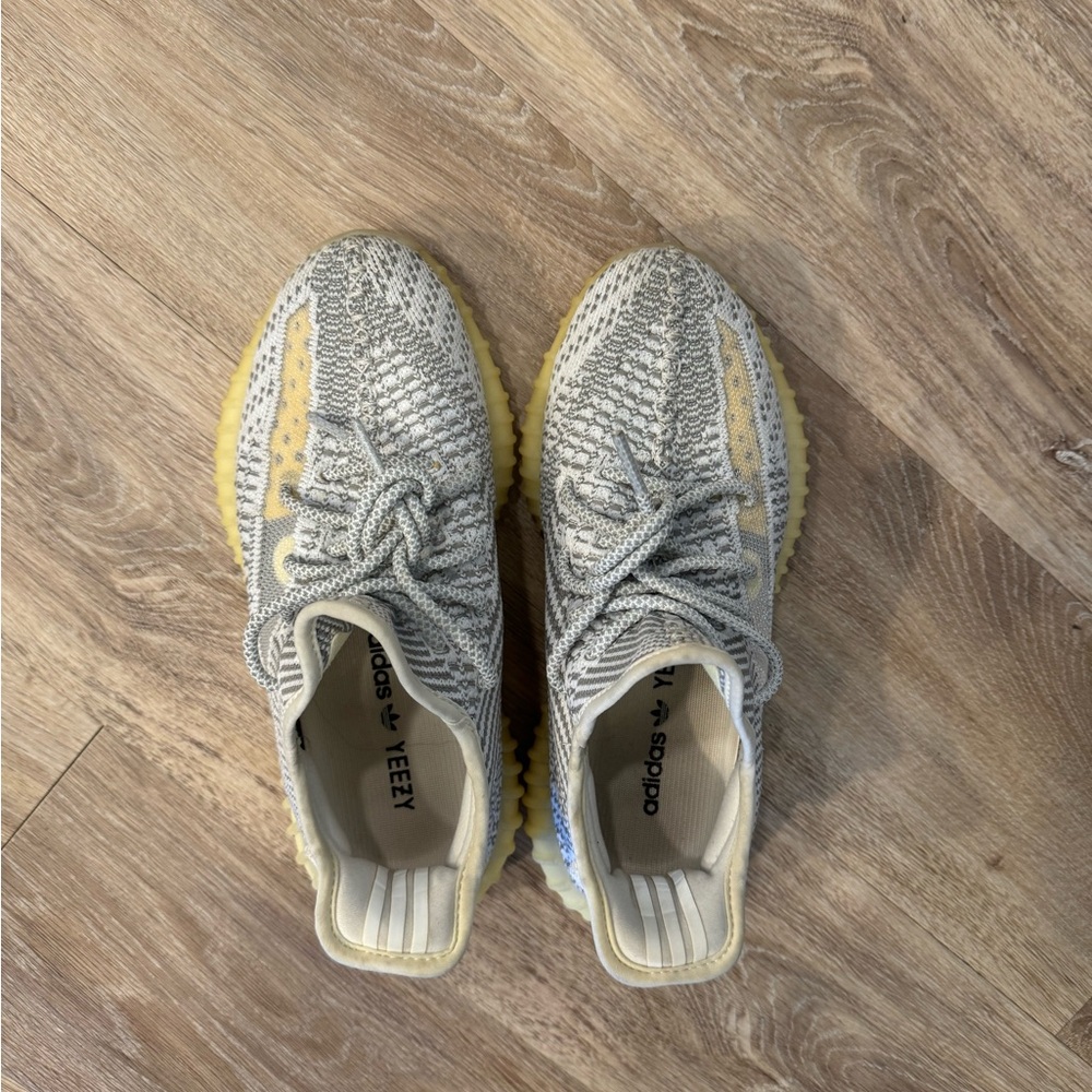 Yeezy boost 350 V2 Static Reflective size 5.5